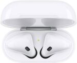 Apple AirPods with Charging Case Bluetooth Headset